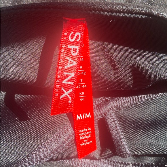 SPANX Faux Leather Leggings in Black, Medium - Picture 9 of 13